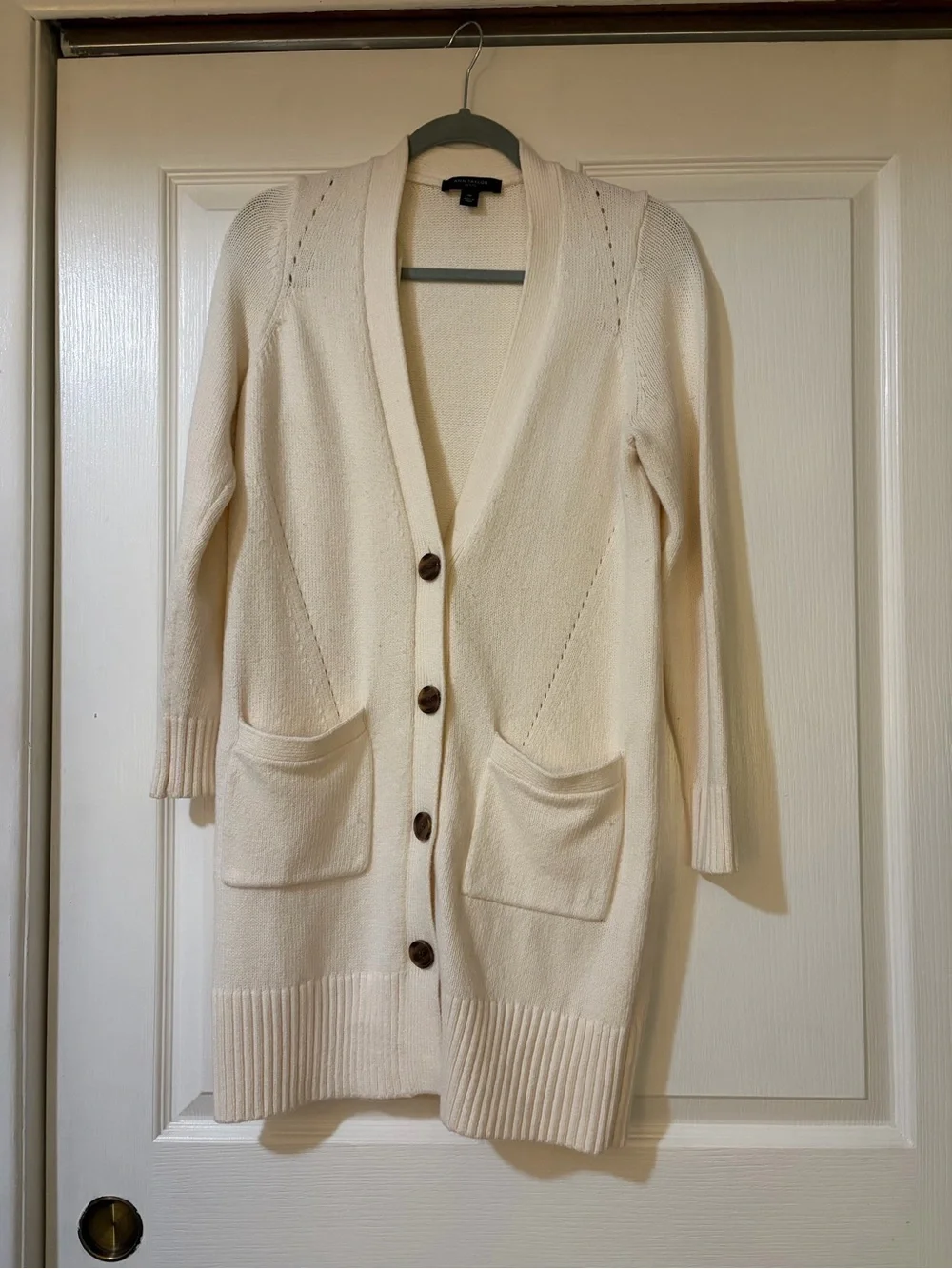 Ann Taylor Cream Longline Button Cardigan with Pockets - Picture 1 of 7